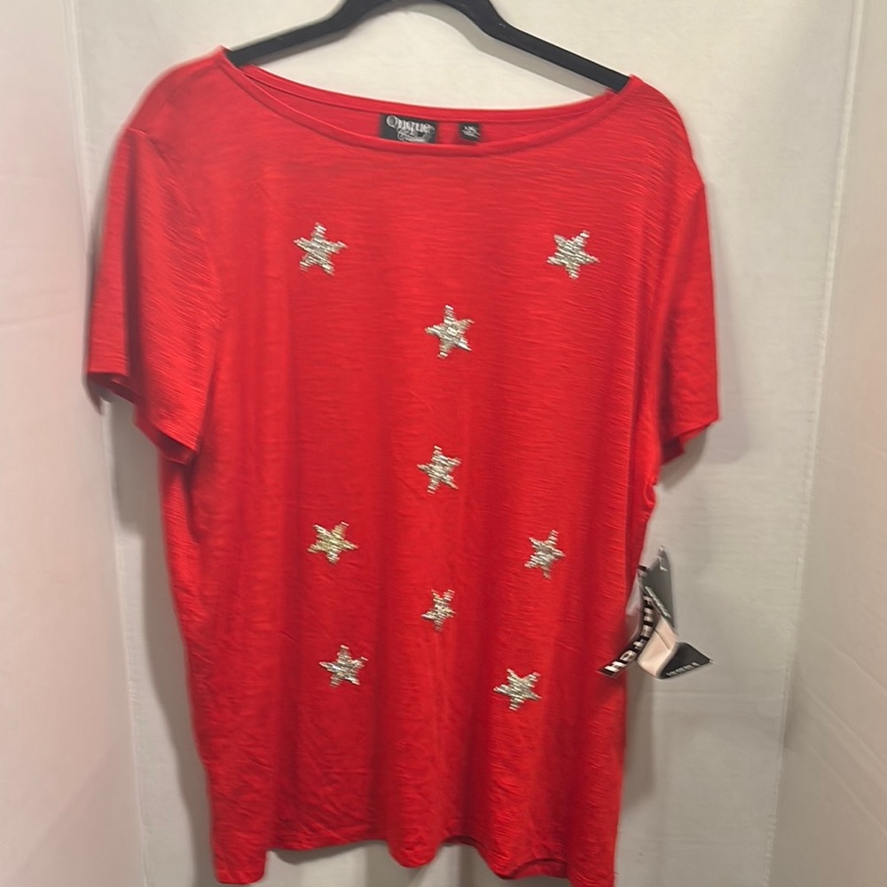 Red Star Embellished  Top Onque casuals plus size